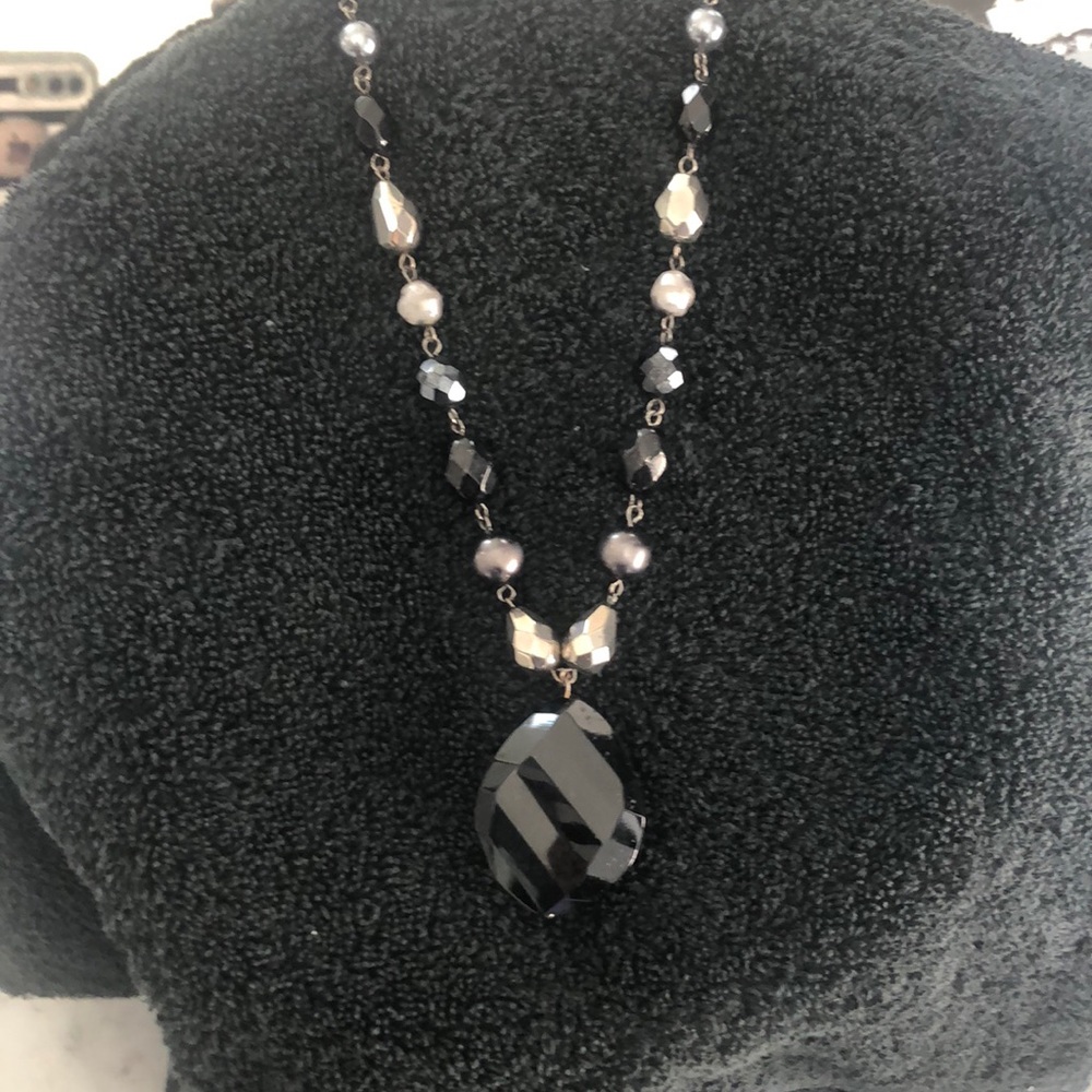 White House Black Market | Fashion necklace